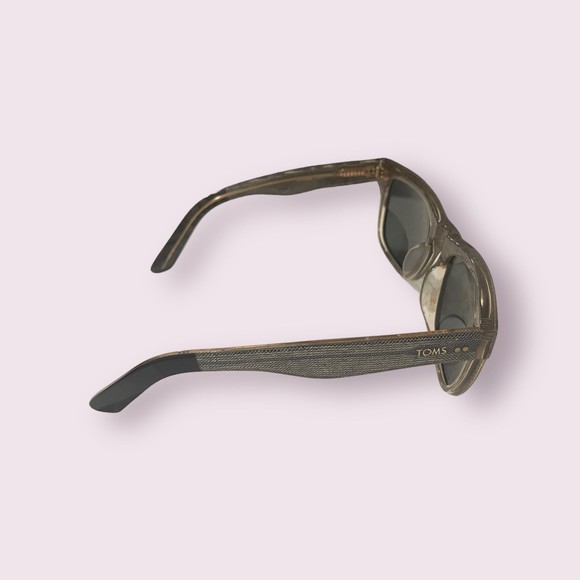 Toms The James‎ One for One Sunglasses main image 4